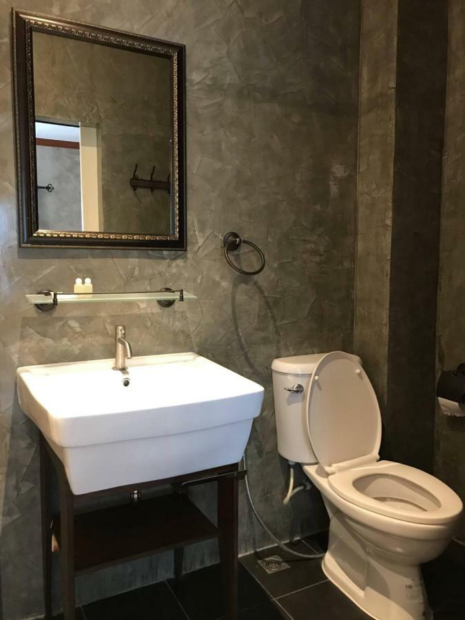 Center Point Plaza Hostel Μπανγκόκ Εξωτερικό φωτογραφία